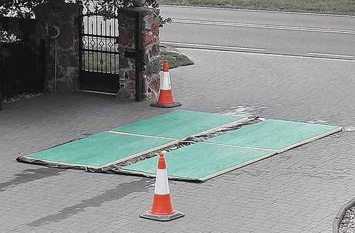 [01156] Ontsmettingsmat vrachtwagens 120x200x5,5cm - set 4 stuks